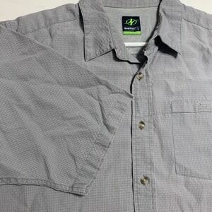NordicTrack Mens Large Grey Micro Grid Short Sleeve Button Up Hiking Shirt 2323